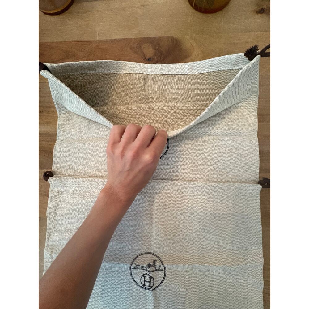 Set of 2 Hermès Drawstring Dustbags Bags Beige Dust 16"x13" Accessories w logo - Picture 4 of 7